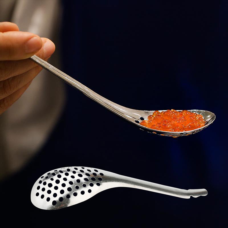 Kitchen Gadgets That Are Useful - 56穴キャビアスプーン便利なキッチン調理器具ザル卵黄