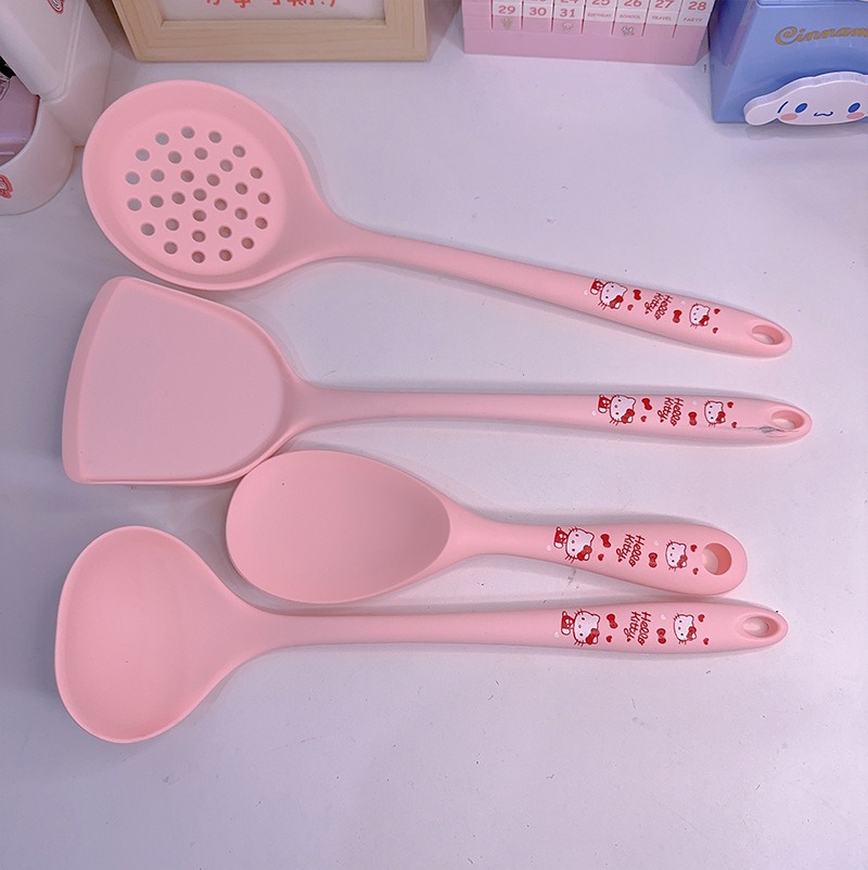 アニメキュートプリント4点セットシリコン製キッチン用品耐熱性 - Silicone Spatula Set のレビューと価格